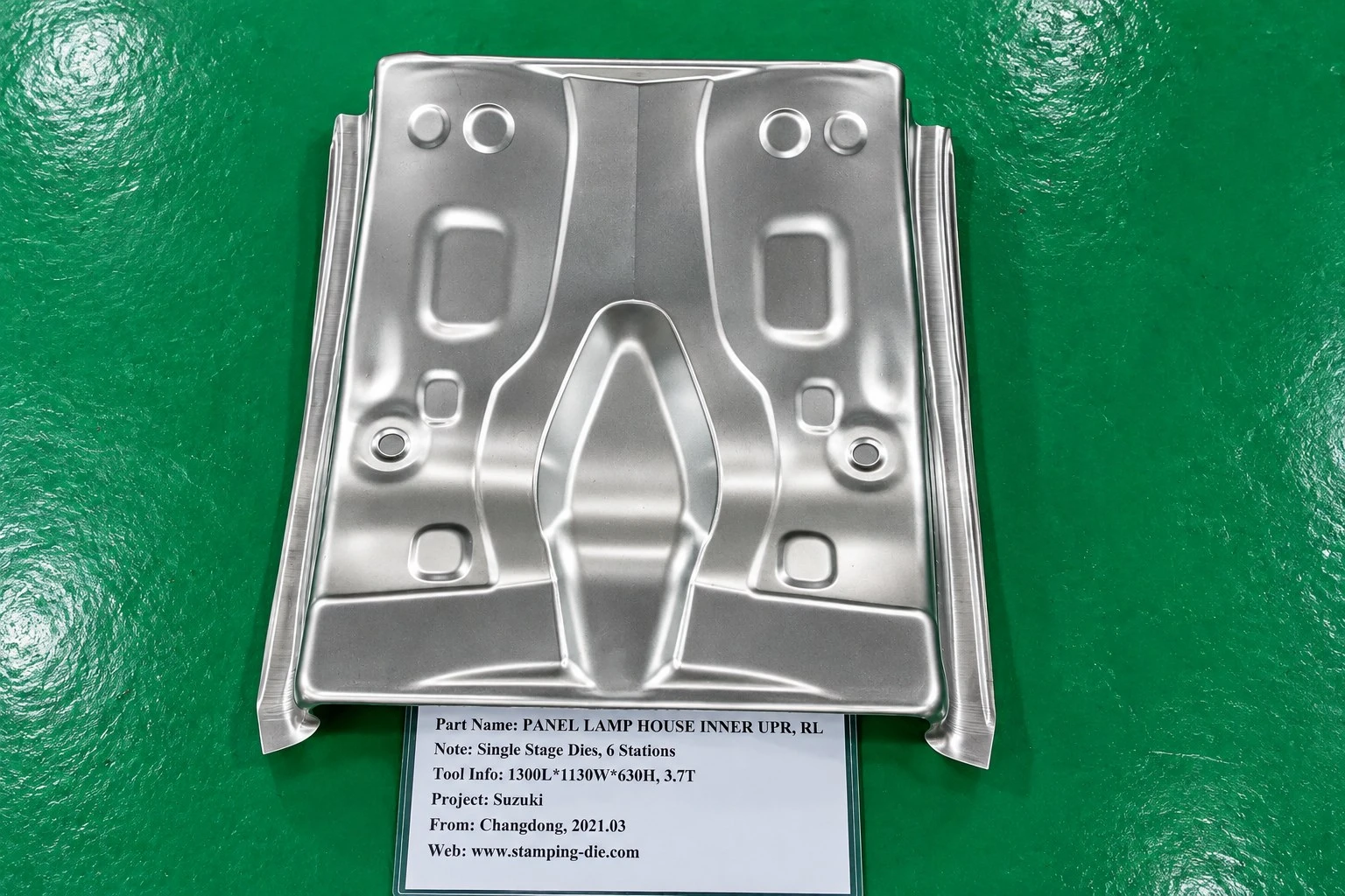 Suzuki Panel Lamp House Inner UPR R and L stamped parts Suzuki Panel Lamp House Inner UPR R and L stamped parts